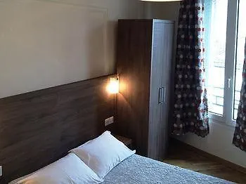 Mary's Hotel *